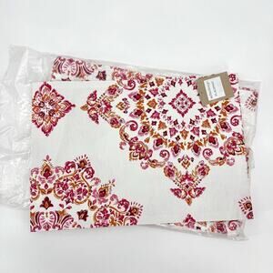 Bed Bath Beyond Echo Des. NWT Set of 6 Fabric Placemats 13x19 Parvani Medallion